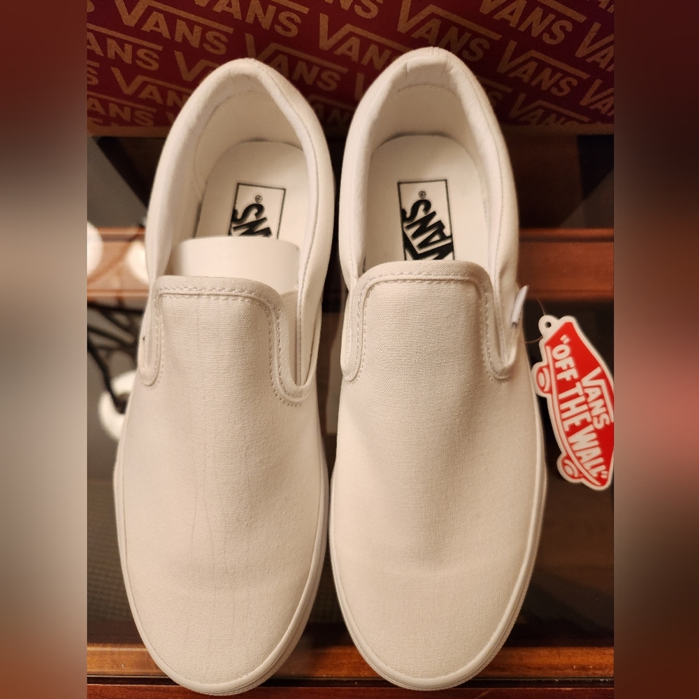 Vans Classic White Slip-on